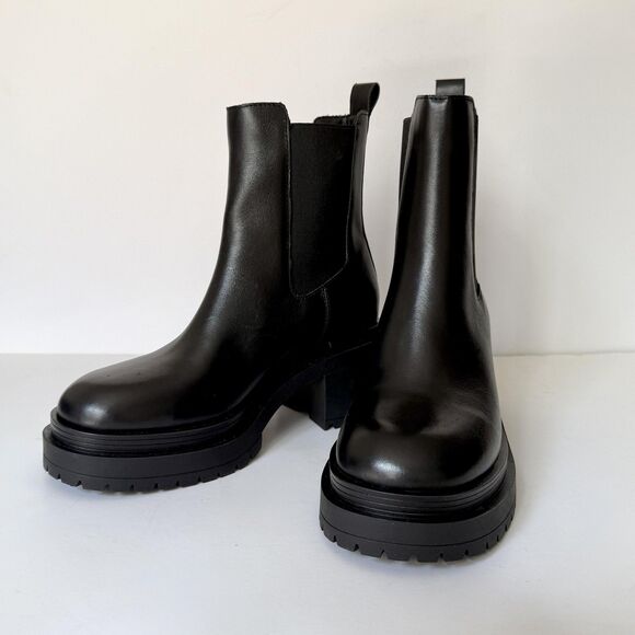 DKNY Patria Chelsea Boots Womens Size 7 Black Lug Sole Platform Block Heel Ankle - Picture 2 of 7